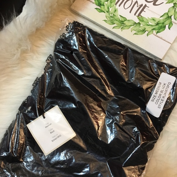 Free Generation Lace-Embroidered Velvet Skirt M - Picture 5 of 6